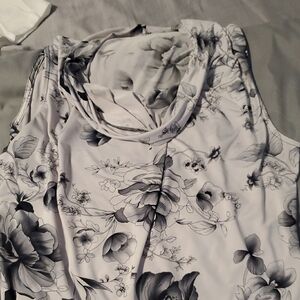 Floral Sleeveless Top in Black and White